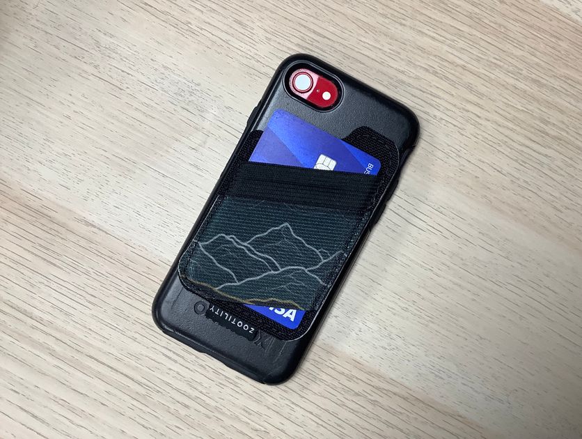 Elastic Phone Wallet - Prints Lifestyle Image